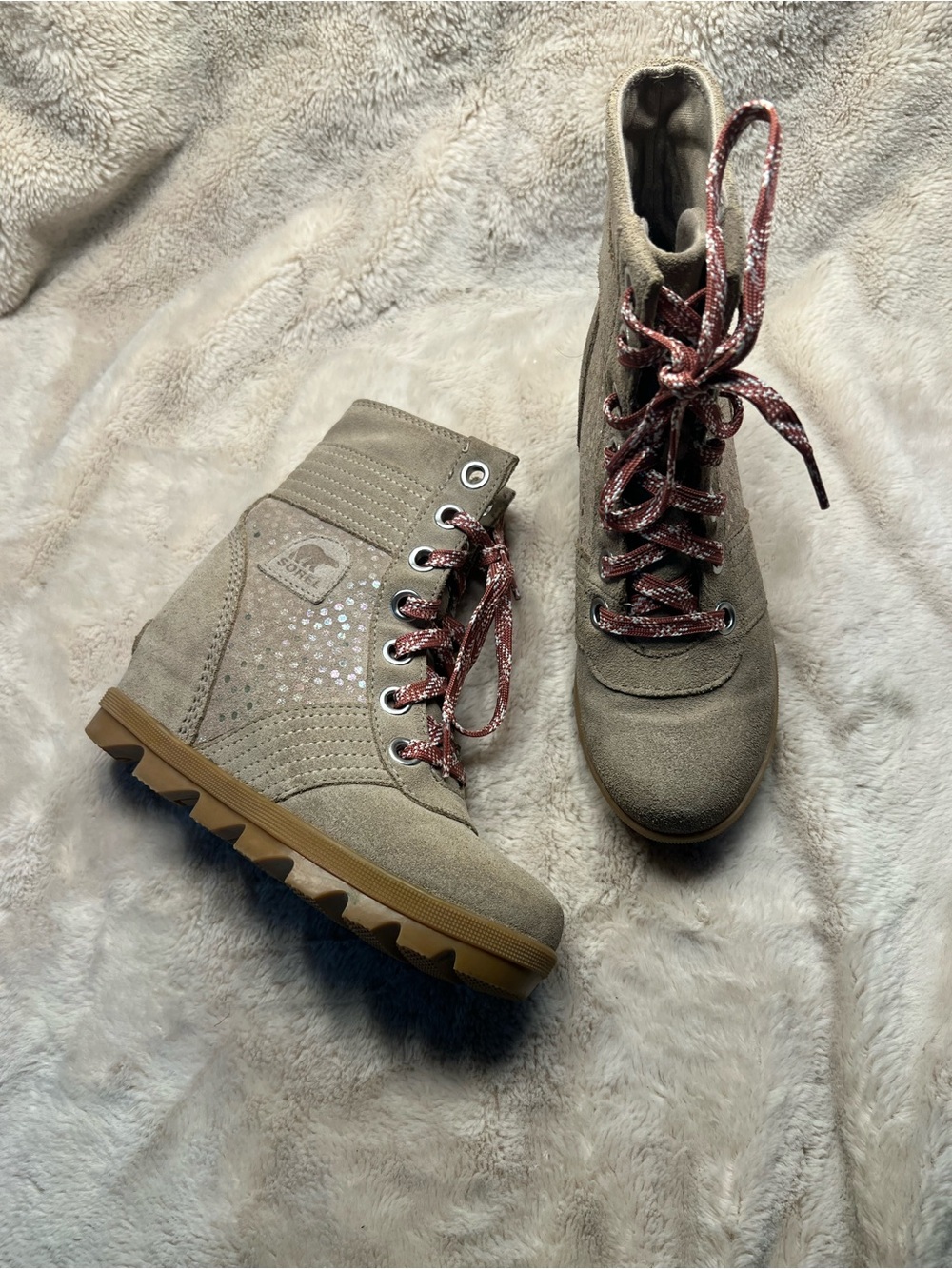 Sorel Girls' Lexie Wedge Boots size 1